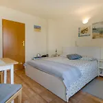 Goscinne Monika 1000 Lecia Panstwa Polskiego 3 Homestay szállás