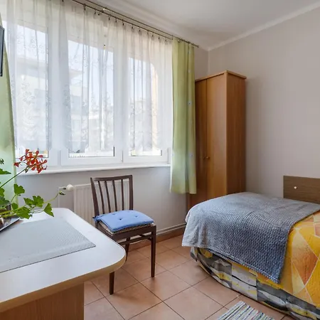 Goscinne Monika 1000 Lecia Panstwa Polskiego 3 *