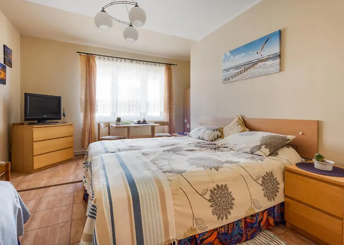 Goscinne Monika 1000 Lecia Panstwa Polskiego 3 Homestay szállás